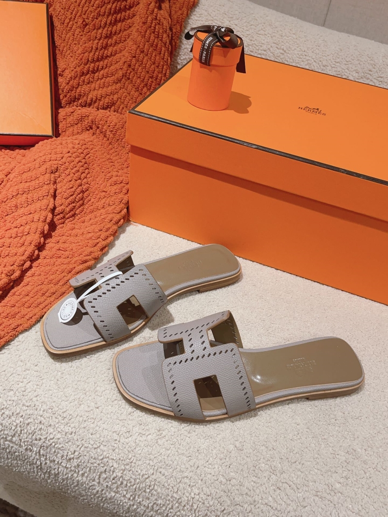 Hermes Slippers